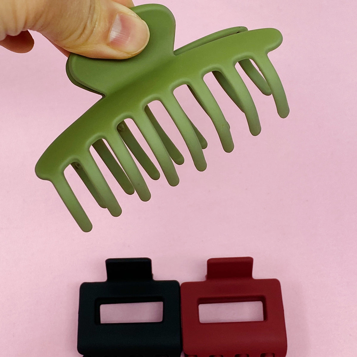 Matte Muted Hair Claw Set