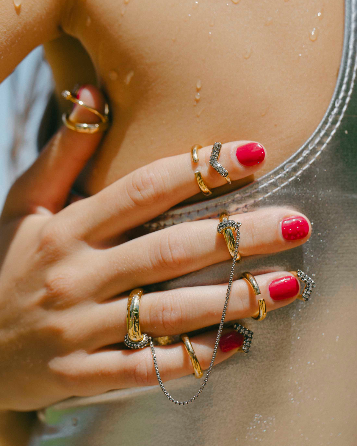 Karina Nail-Crown