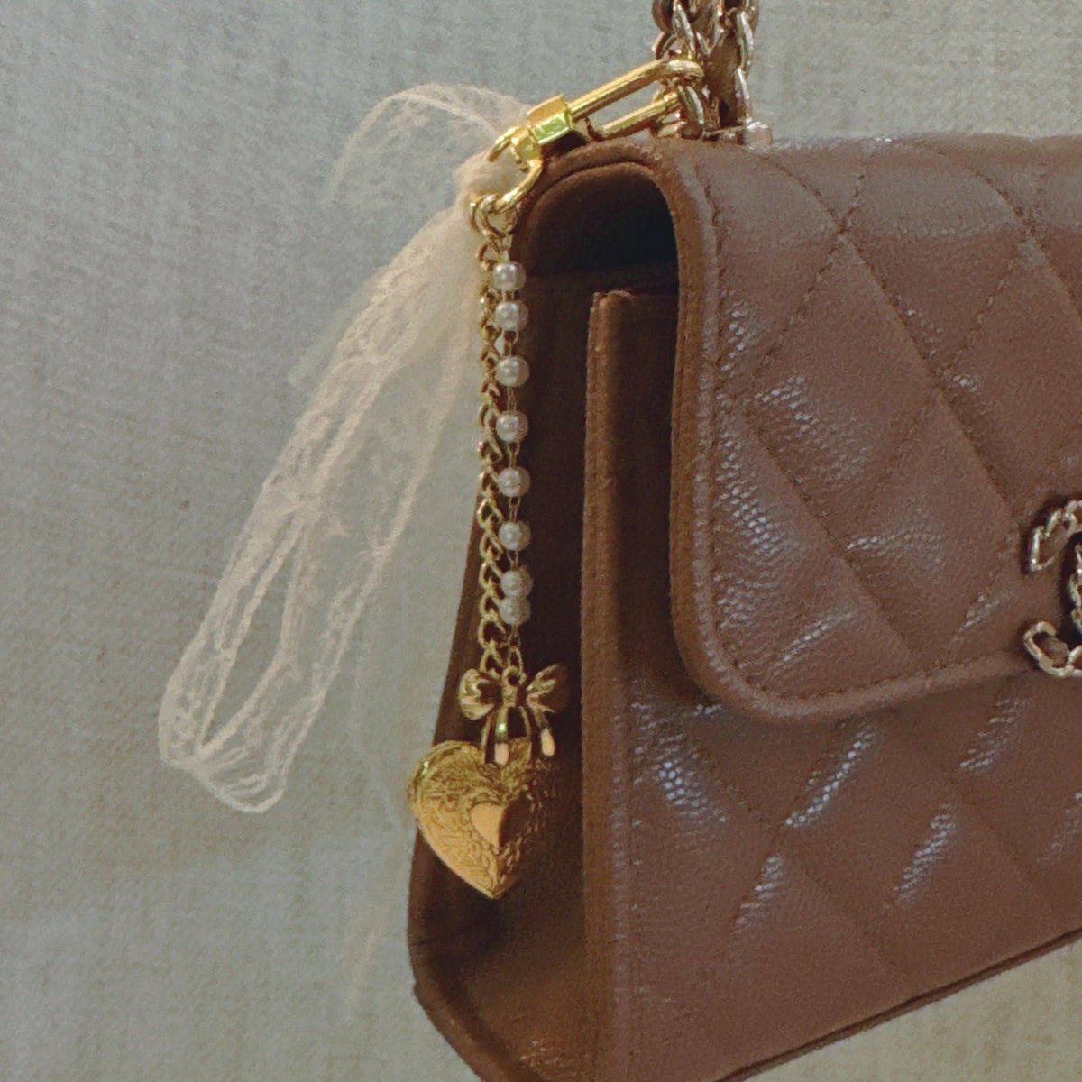 Lace & Love Heart Bag Charm  – White Bow with Gold Heart | Romantic Chic