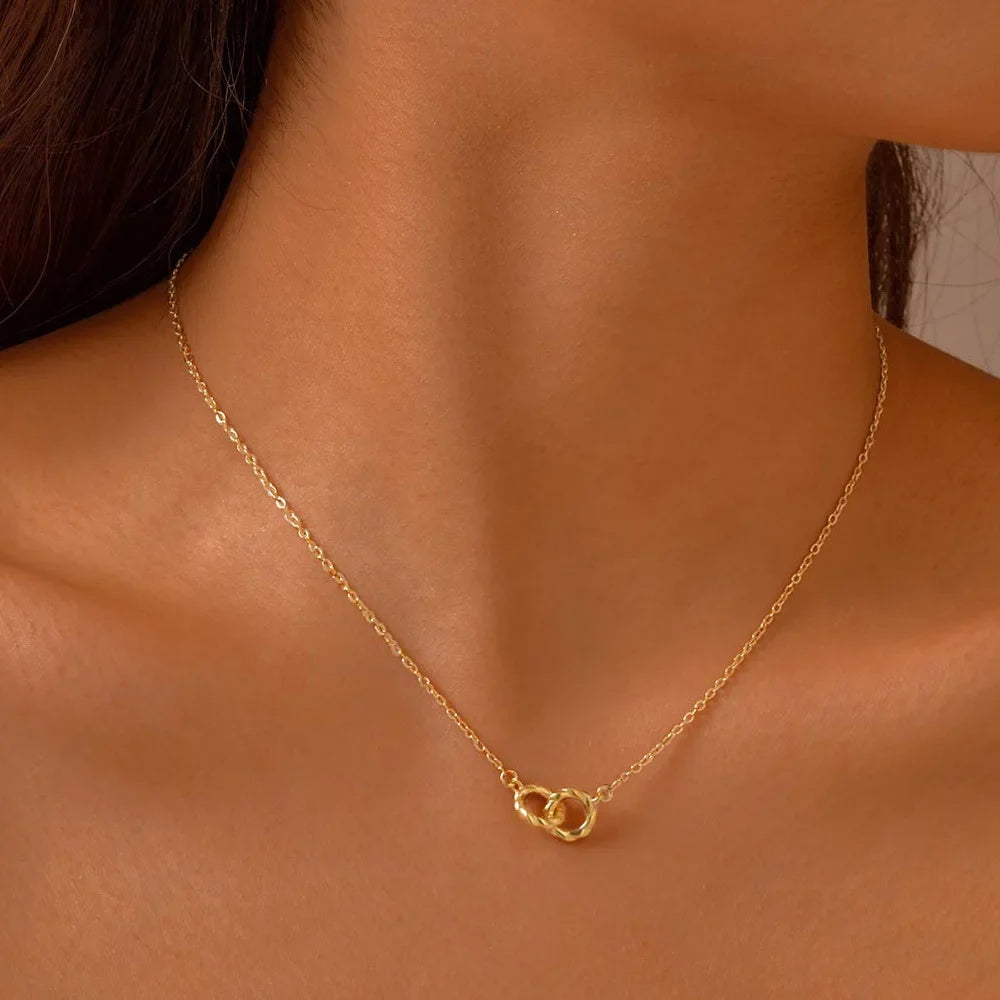 Twist Double Rings Choker Necklace