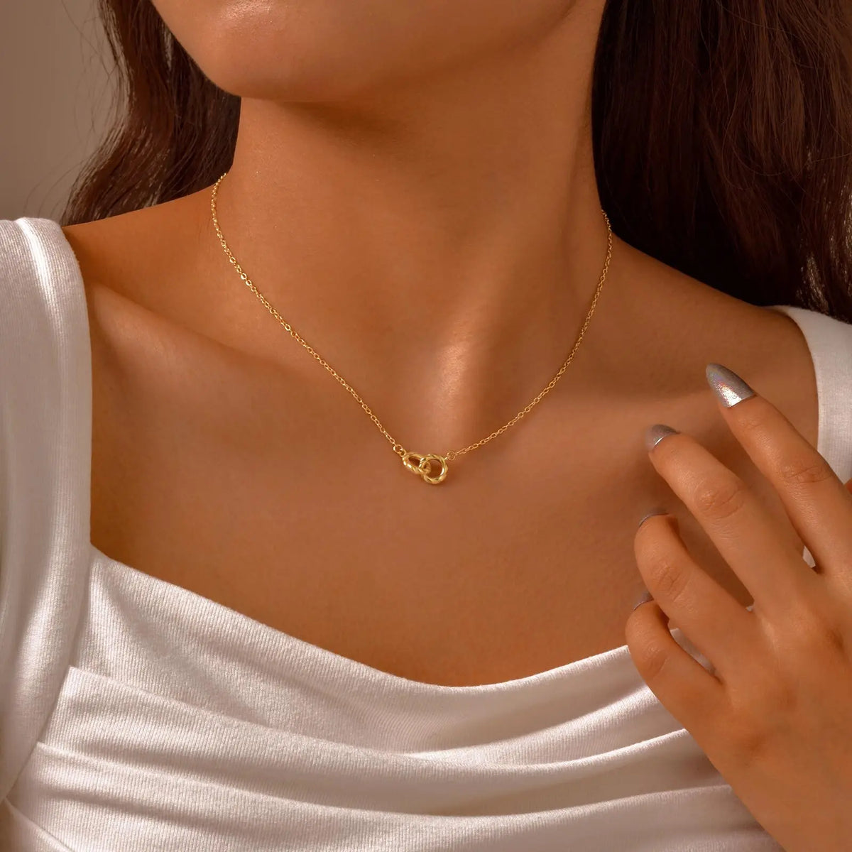 Twist Double Rings Choker Necklace