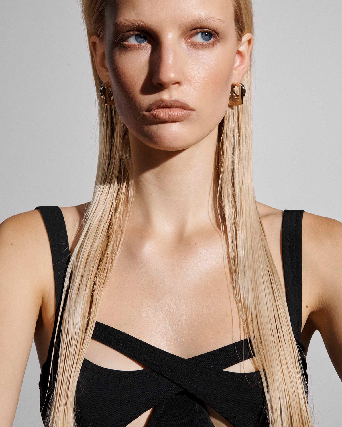 Tina Mini Earrings