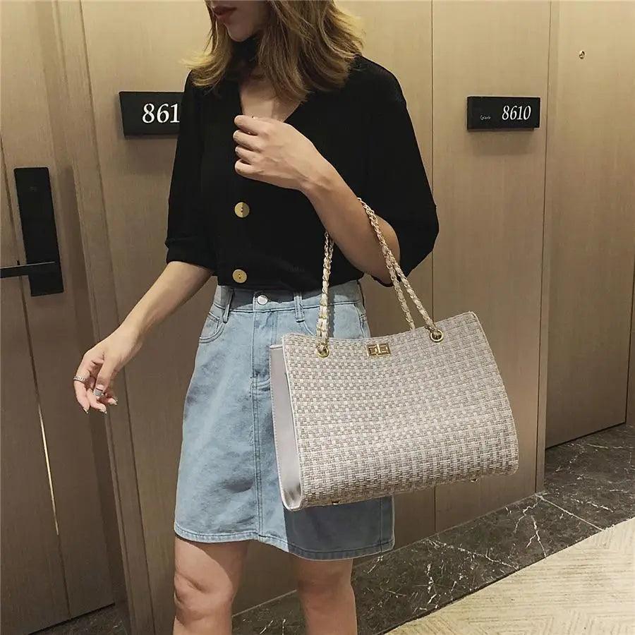 Women's Leather Chain Shoulder Bag