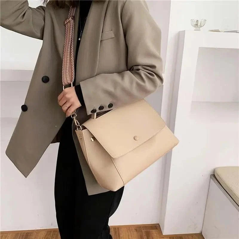 Women's Large Shoulder Bag