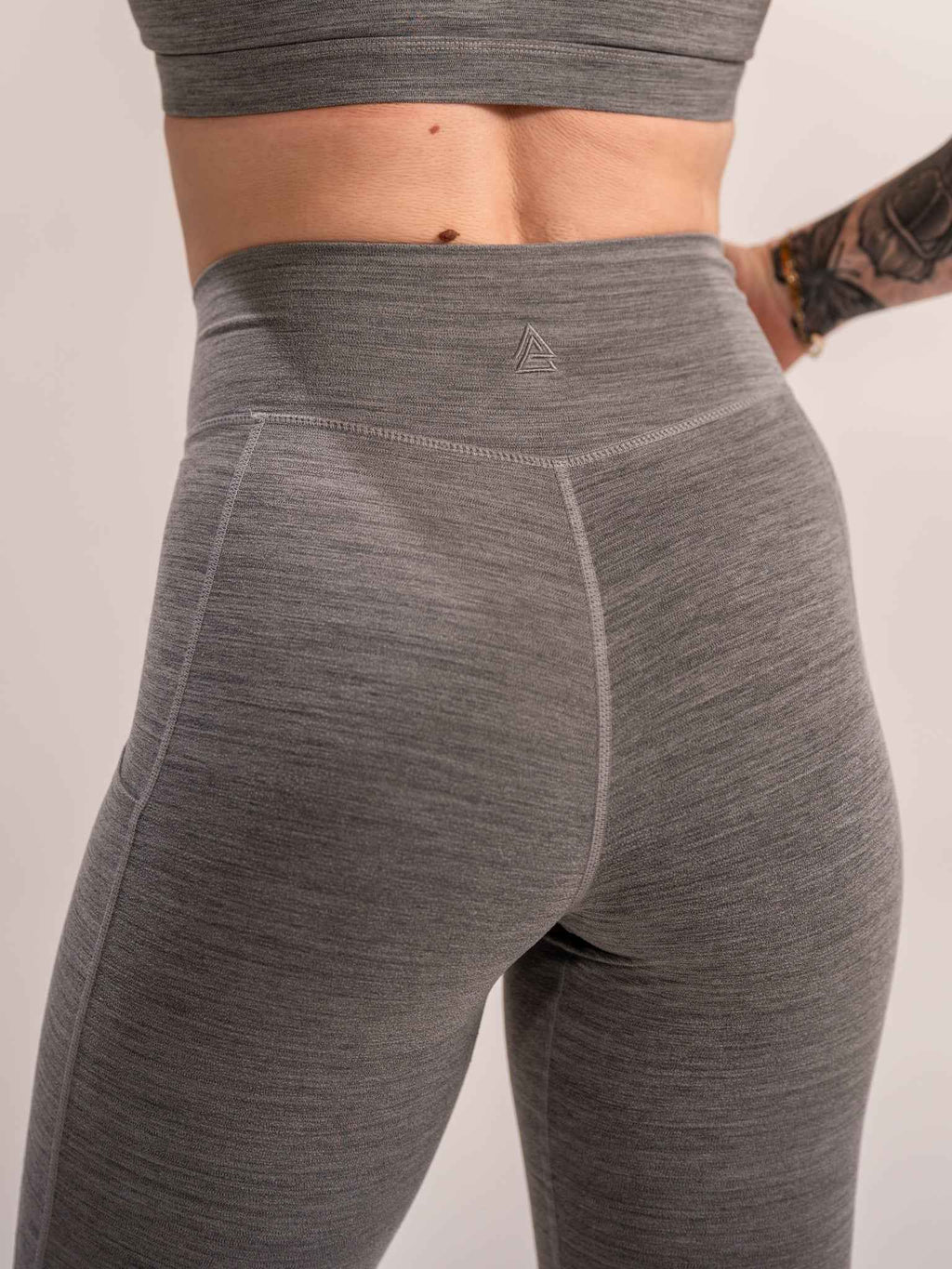 Women's Debut Mega High Rise Leggings- Gray